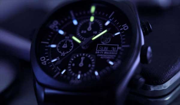 Черные наручные часы all-black - Luminox SR-71 Blackbird