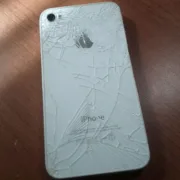 Как подольше не разбить экран iPhone и iPad - где купить нормальный чехол