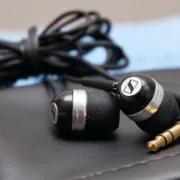 Вакуумные вкладыши Sennheiser CX-300-II Precision Black - цена - обзор - купить