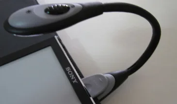 Обзор аксессуаров для Sony Reader PRS-505