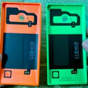 Универсальная беспроводная qi зарядка от EC Technology и смартфон Nokia Lumia 735