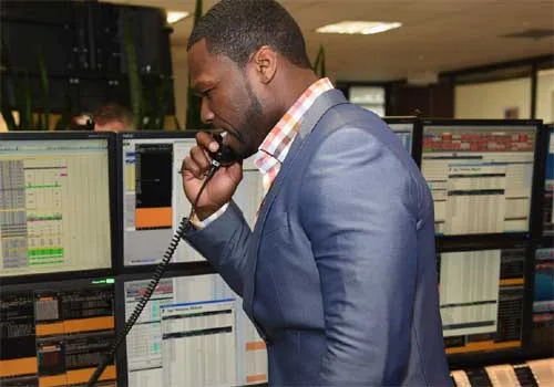 К СЛОВУ, ЗАЯВЛЕНИЕ СВОЕ 50CENT НАПИСАЛ ЧЕРЕЗ НЕСКОЛЬКО ДНЕЙ ПОСЛЕ ПУБЛИКАЦИИ В NEW YORK TIMES СТАТЬИ О ЕГО ИСКЛЮЧИТЕЛЬНОМ БИЗНЕС-ТАЛАНТЕ.