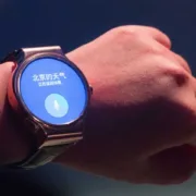 ZTE представила эксклюзивные Axon Watch - смарт-часы для китайцев [фото] - цена - купить
