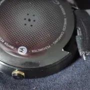 Moto 360: меняем кожаный ремешок на смарт-часах