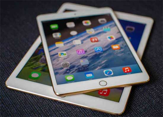 Сравнение экранов планшетов iPad Pro и iPad mini 4