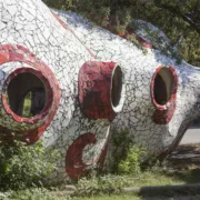 Soviet Bus Stops: то, что осталось, глазами изумленного иностранца [видео]