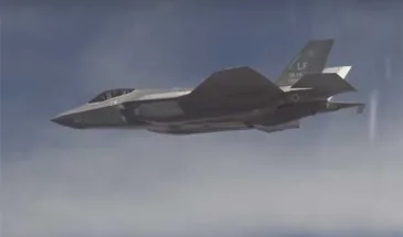В США снижают стоимость производства истребителя F-35 [видео]