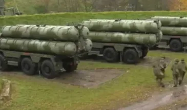 5 полков ЗРС С-400 «Триумф» получило МО РФ [видео]