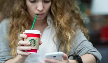 «Старбакс» выпускает персонального кофейного помощника My Starbucks Barista [видео]