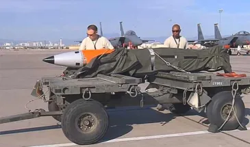 USAF провели очередные испытания бомбы B61-12 без заряда [видео]