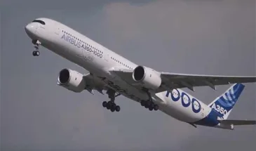 Испытательный Airbus A350-1000: первый полет с пассажирами [видео]