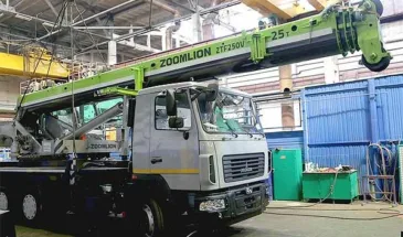 Представлен первый автокран ZMC-25 производства СП «Зумлион-МАЗ» [видео]
