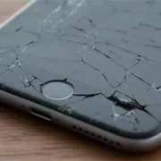 Выбор запчастей для телефонов Apple и Android устройств