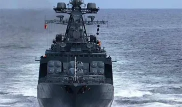 Защиту китайского танкера от пиратов обеспечивает российский БПК