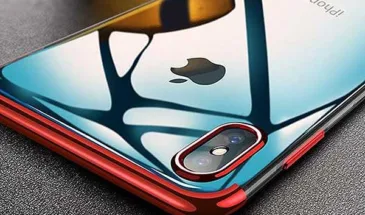 Полностью прозрачный чехол для iPhone: защита, которая украшает