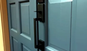 Что делать, когда не закрываются входные двери