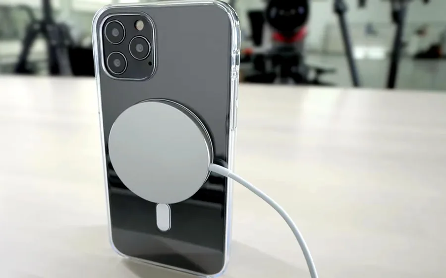 MagSafe не понравится: WSJ рассказала об особенностях зарядки iPhone 12 - оригинал - подделка