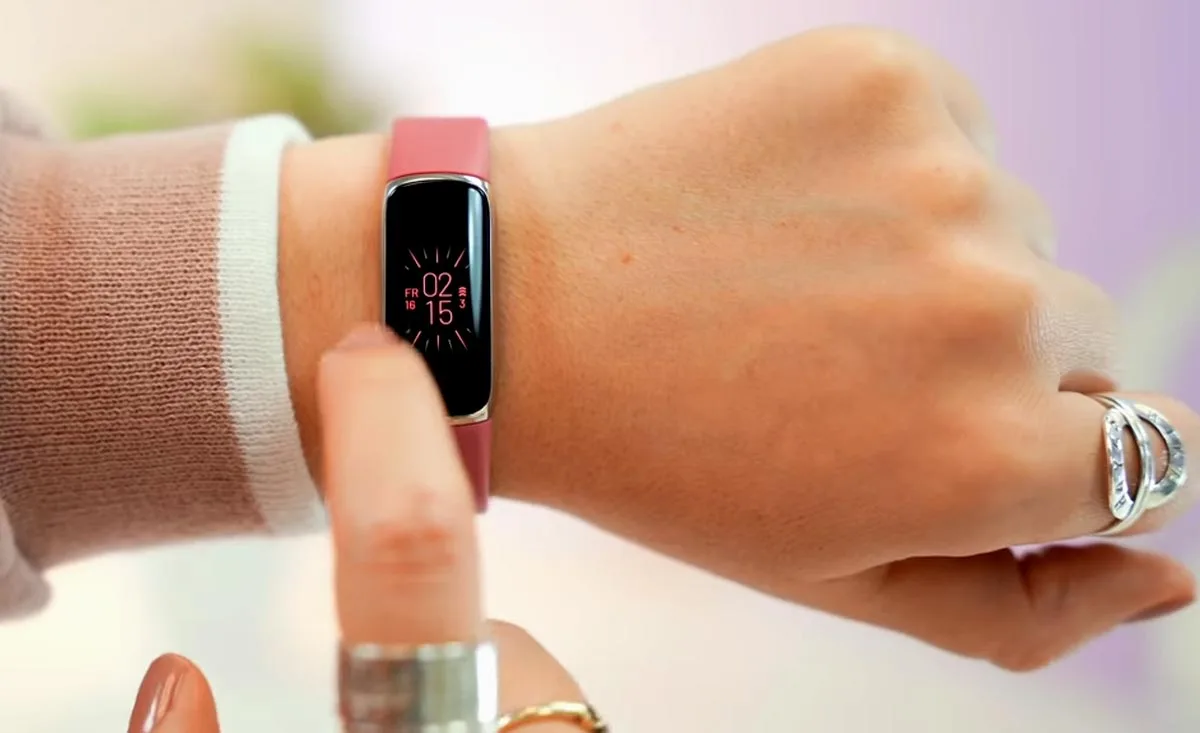 Фитнес-трекер Fitbit Force, Zip, Flex и пр: 10 советов, как укрепить здоровье