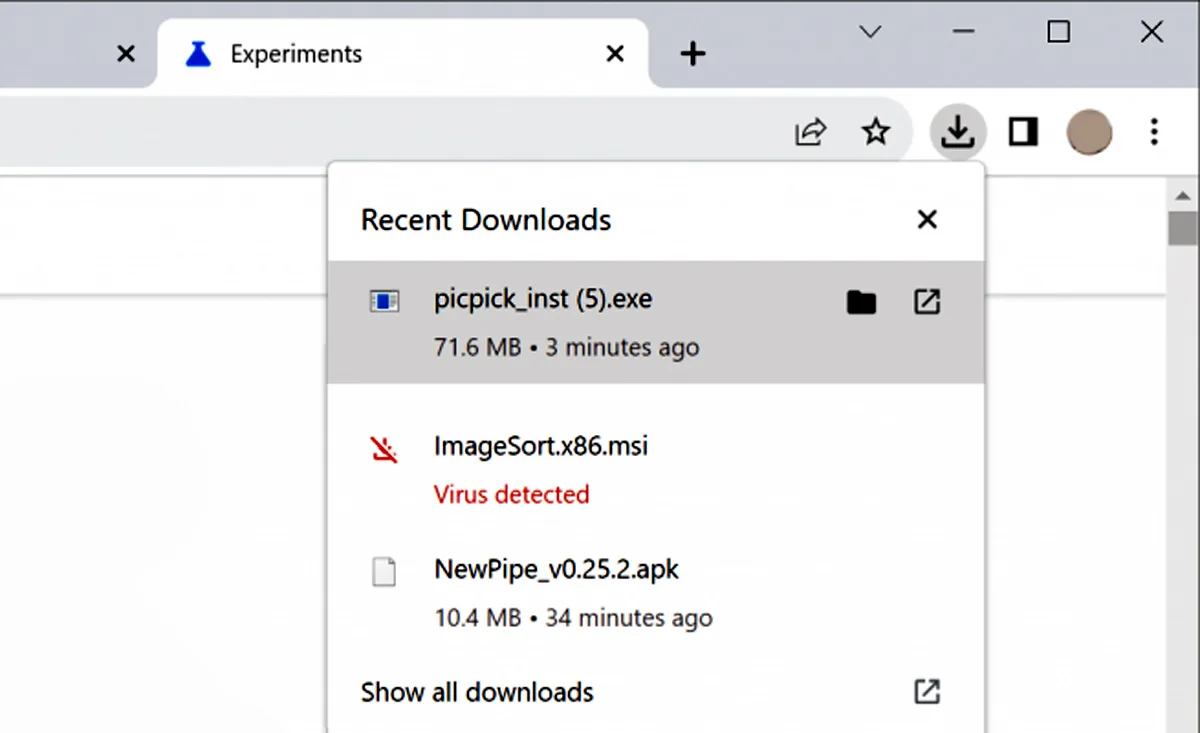 Загрузки в Chrome: почему они теперь сверху и как вернуть обратно