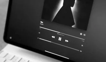 Если в Spotify треки постоянно прерываются